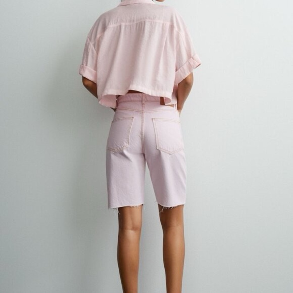 NEW ZARA SOLID COLOR STRAIGHT CUT SHORTS - Picture 4 of 10
